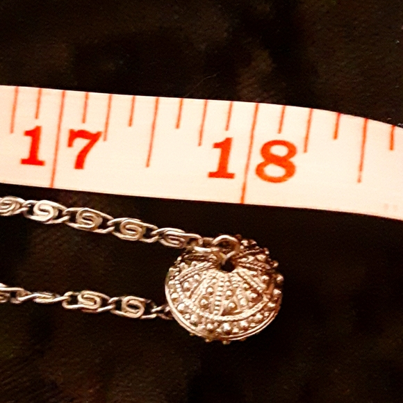 2 long statement necklaces - Picture 4 of 5